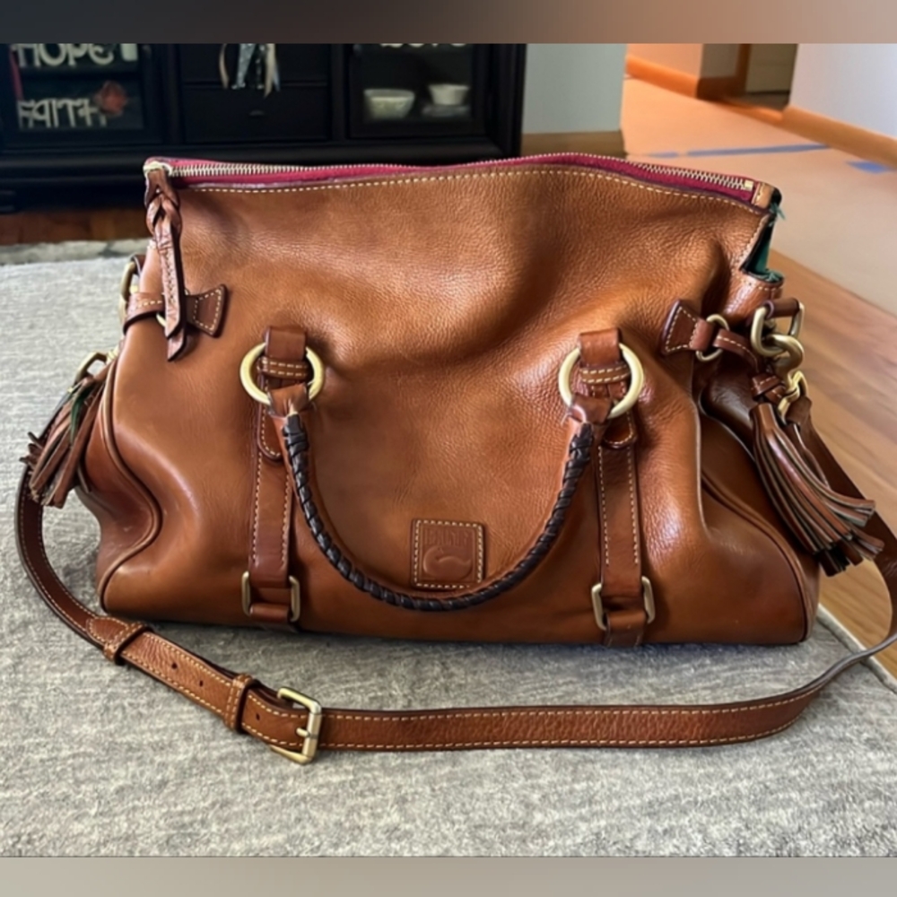 🎉FRIDAY NIGHT FUN SPECIAL!!🎉 Dooney & Bourke Florentine Satchel